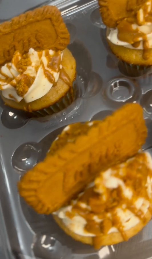 Biscoff Cupcakes (4 ct)